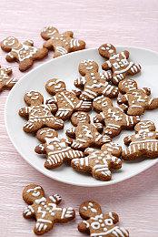 初代《生化危机》的演员们又扮演了一次他们的角色